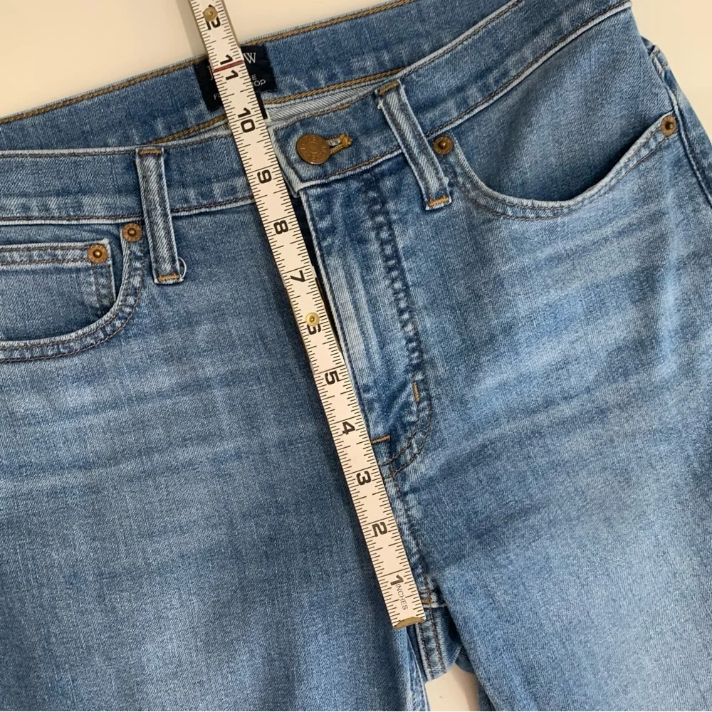 J Crew Mid-rise Flare Crop Jean In All-Day Stretch Size 27